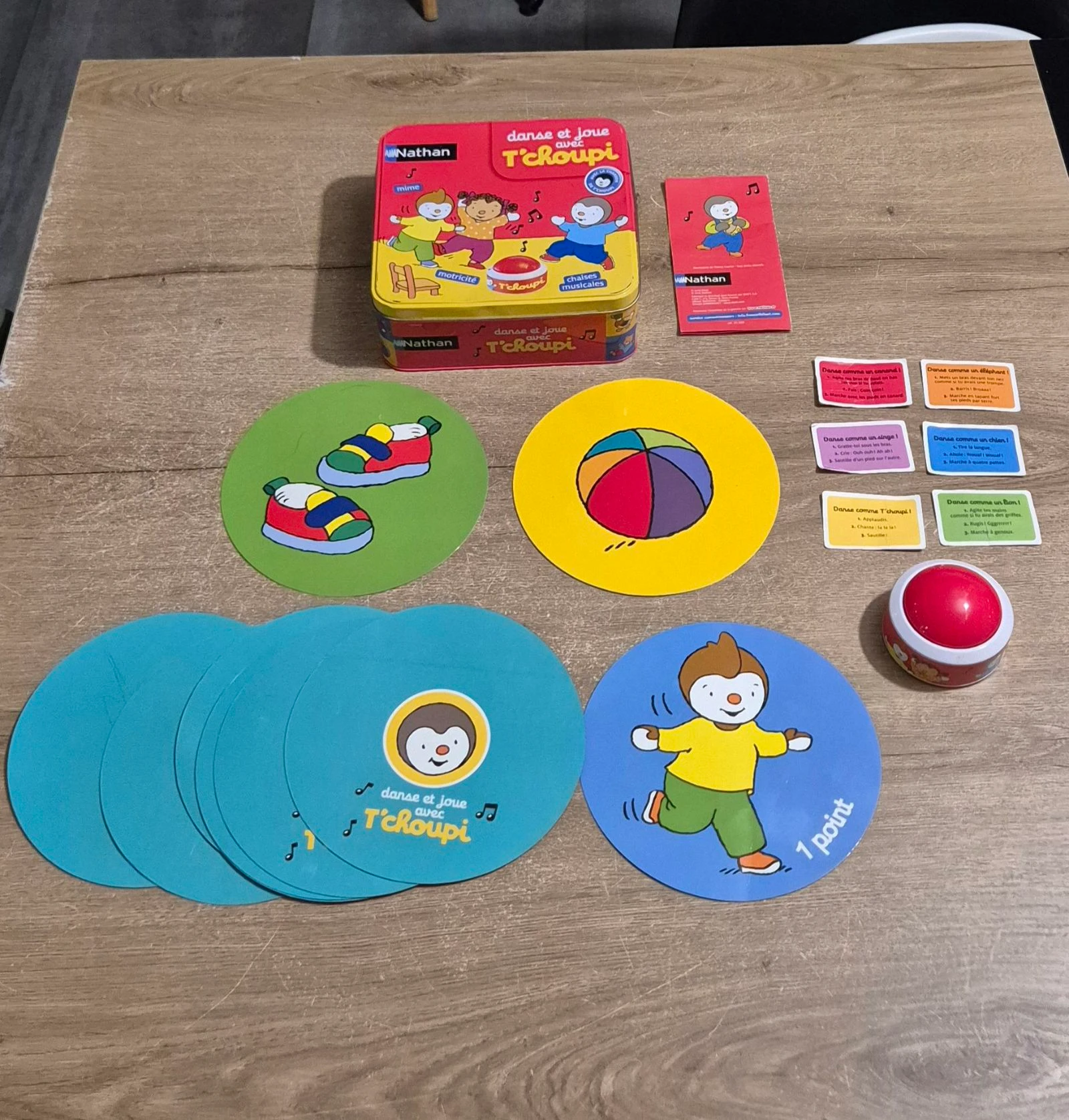 Juega y baila con T'choupi – photo 2